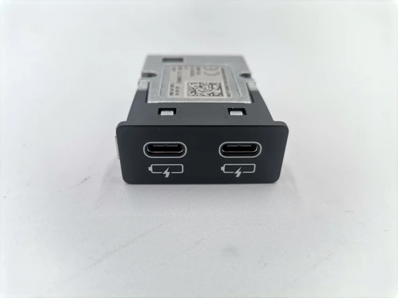 BMW G20 G22 G26 G80 G82 G30 I3 G01 G08 USB букса 8711938