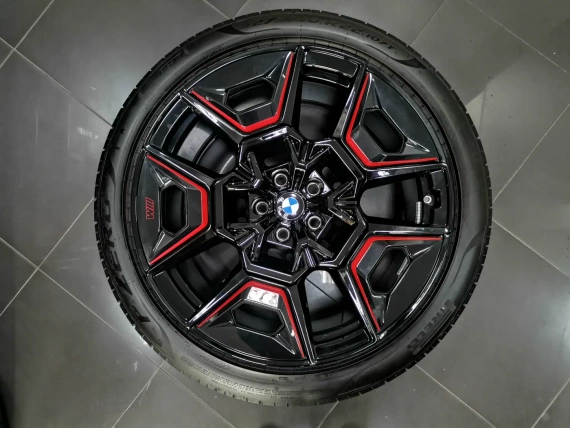 Neu 22" Sommerräder 922 M Red Label BMW XM G09 X8