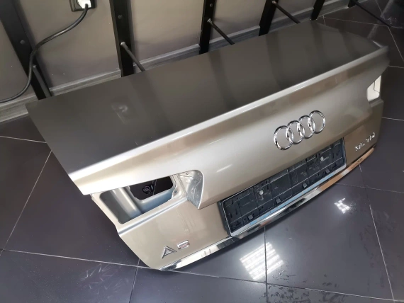 Tyl Klapa bagażnika Audi A6 S6 C7 Facelift Seda