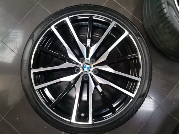22” Летен К-т БМВ Джанти Style M742 Гуми Pirelli Датчици BMW X5 G05 X6 G06