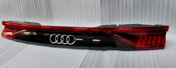 4M8945095Q Нов Matrix Стоп Audi Q8 SQ8 RSQ8 USA