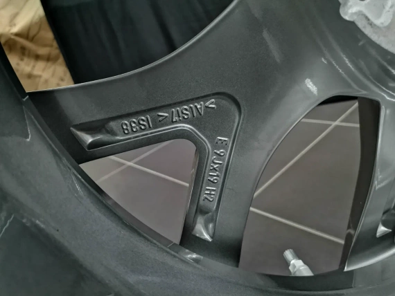 19" Zestaw zimowy Koła BMW Styl 735 Opony Pirelli 2021 Czujniki BMW X5 G05 X6 G06