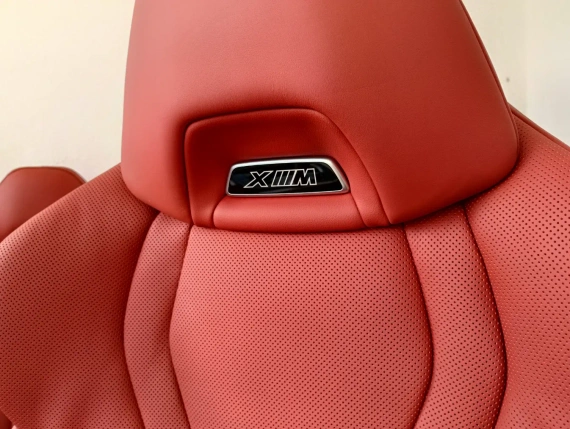 New interior seats BMW XM X8 G09 Individual Carbon