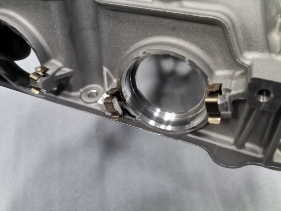 8699195 Pokrywa głowicy cylindra BMW F90 F91 F95