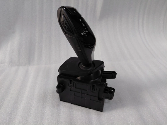 9458747 BMW Shift gear control G11 G12