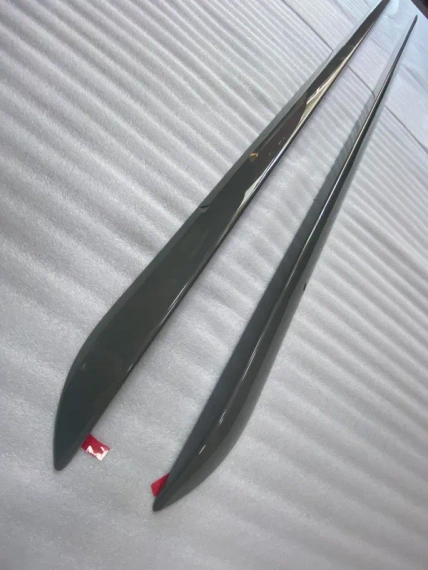 New 8V5853932 8V5853931 OE Audi A3 Side Skirts