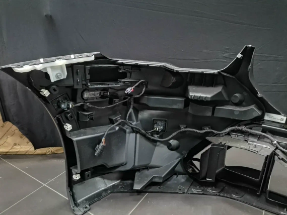 Nowy zestaw przod zderzak BMW G90 G99 M5 Frozen