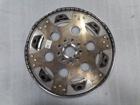 7567151 BMW Schwungrad Automatik FX G05 G11 G30