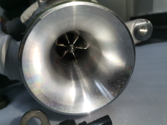 8582021 BMW F40 2 F44 F45 X1 F48 X2 F39 Mini Turbo