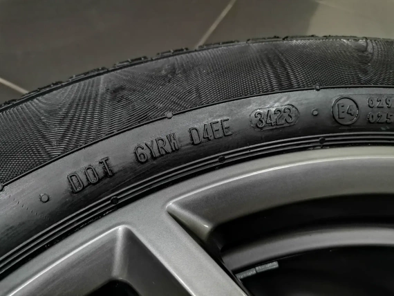 18" Zimowe felgi BMW Styl 711 M Opony Continental Sensor X1 F48 U11 U12 X2 F39