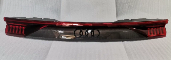 4M8945095AB Carbon Tyl Lamp Audi Q8 SQ8 RSQ8