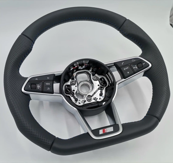 New 8S0419091AG Steering Wheel AUDI TT TTS S Line