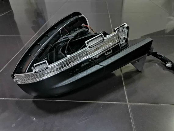 New 89C857502J OE Audi Q4 e-tron outside mirror