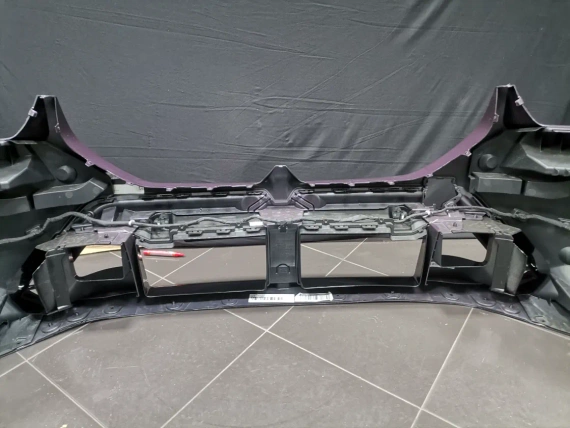 Like New BMW G90 G99 M5 Front Bumper Kit Violett