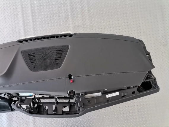 Ново табло за BMW G05 LCI G06 G07 F95 F96 без HUD