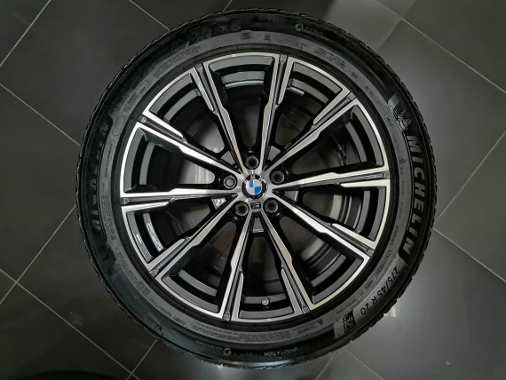 20" Winter-Kit BMW Felgen Style 740 M Reifen Michelin 2020 Sensoren BMW X5 G05 X6 G06