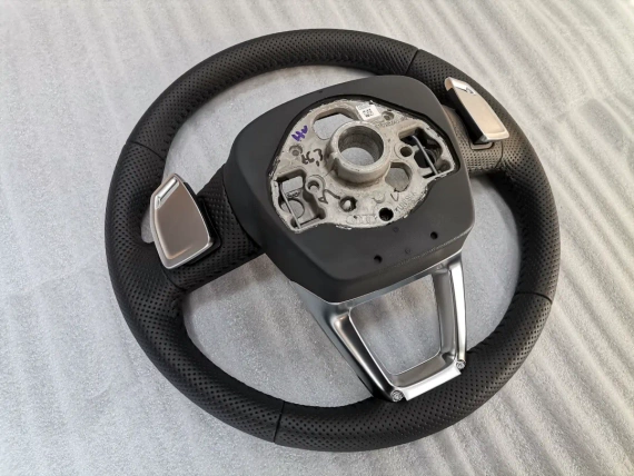 New 82A419091BC OE RS Audi steering wheel RS3 RSQ3