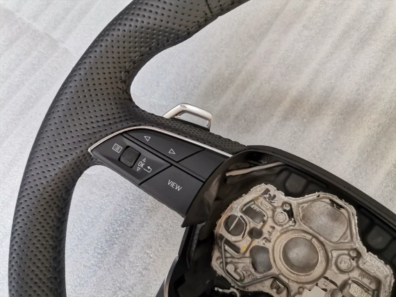 New 82A419091BC OE RS Audi steering wheel RS3 RSQ3