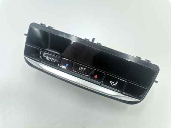 BMW G20 G22 G26 G80 G82 Panel obsługi klimatyzacji tył 5A3BBF4