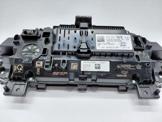 83A920700G Audi Q3 F30 Cockpit Tacho Cluster