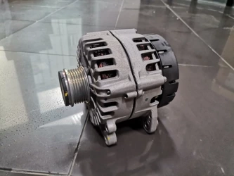 Нов 059903024A Алтернатор Audi A6 A7 Q7 Q8 180A