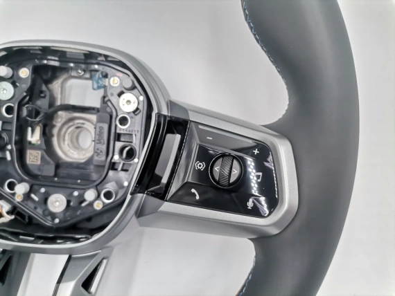 M Sport steering wheel BMW G60 G61 G70 G45 shif M