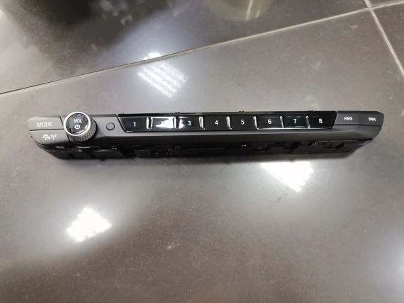 Glass Shift Lever + Audio Panel BMW G14 G15 G16 BMW G14 G15 G16 Perfect - A76