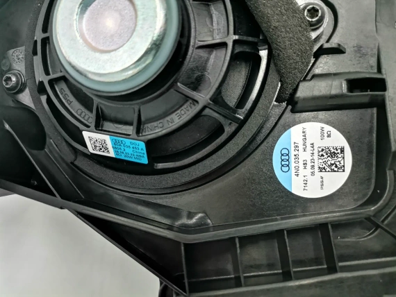 New 4N0035297 OE AUDI A8 S8 4N B&O Speaker