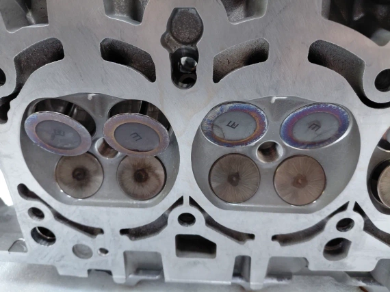 07L103285 Нова Лява цилиндрова глава 5.2 V10 Audi