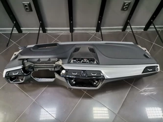 Deska rozdzielcza BMW 6 GT G32 Lci Czarna Skóra Czarny Ścieg - A53