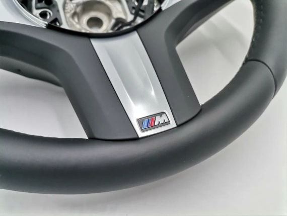 New M Sport steering wheel G06 BMW G30 G31 G05 X6