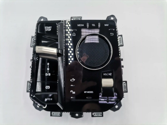 Скоростен лост BMW IX I20 Glass Стъкленна Апликация Като Нов 5A8FF66