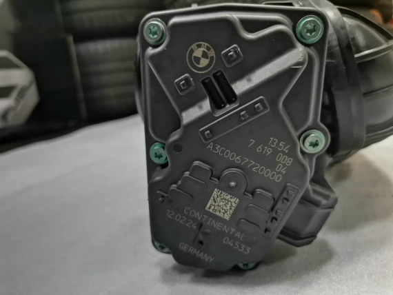 5B3F937 Kolektor sacy przepustnica 7619008 BMW S63