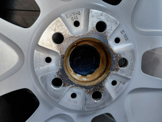 19” ОЕ BMW Джанти Style 427 Гуми TPMS БМВ I3 i 3