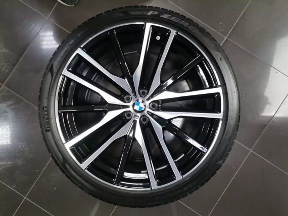 22” Летен К-т БМВ Джанти Style M742 Гуми Pirelli Датчици BMW X5 G05 X6 G06
