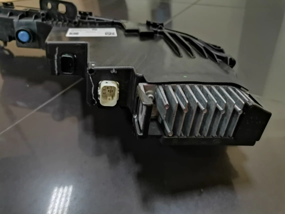 Lampa Górny Prawy BMW G70 i7 Crystal Swarovski 9879936