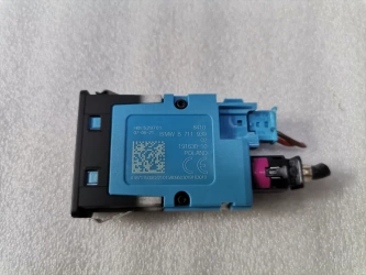 8711939 USB порт BMW G11 G14 I01 G20 G22 G05 G01