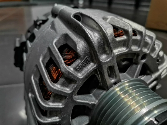 Nowy 059903024 Alternator Audi A6 A7 Q7 Q8 180A