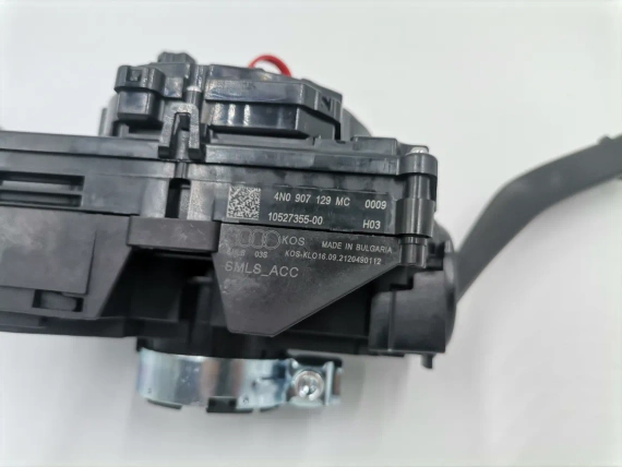 New 4N0907129MC OE Audi steering column switch