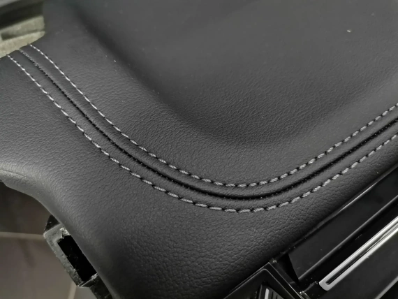 NEUES Armaturenbrett BMW X1 U11 Schwarzes Leder RHD