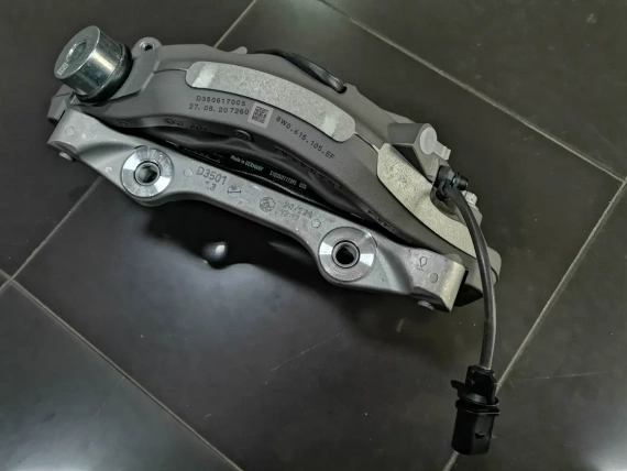 Нов 8W0615105EF Audi A4 A5 A6 спирачен апарат ляв