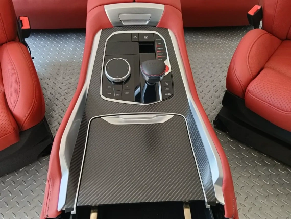 Neue Innenausstattung BMW XM X8 G09 Individual Car