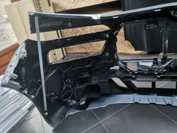 New Front Bumper USA BMW G70 i7 7 M Sport Shadow