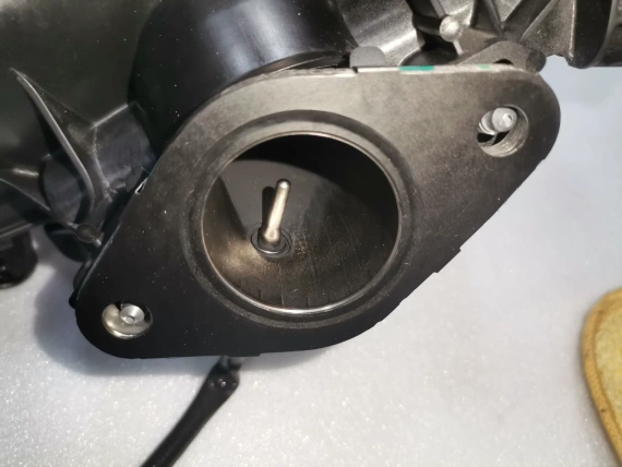 8596905 Всмукателна система клапа управление BMW F45 216d X1 F48 X2 F39 16d