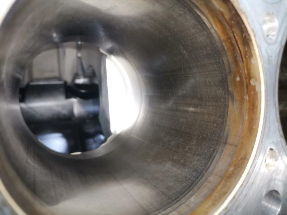 812km Като Нов К-т Блок Вал Бутала S63B44B M5 F95