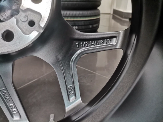 Nowe 18" Felgi BMW Style 932 Oponami RDC G60 G61