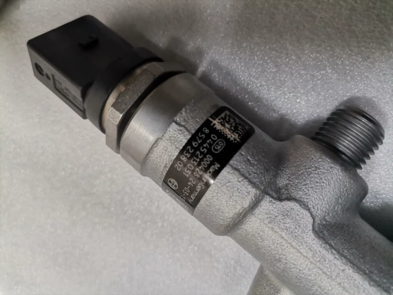 8579232 Injectors B37C15A BMW F40 116d F45 216d