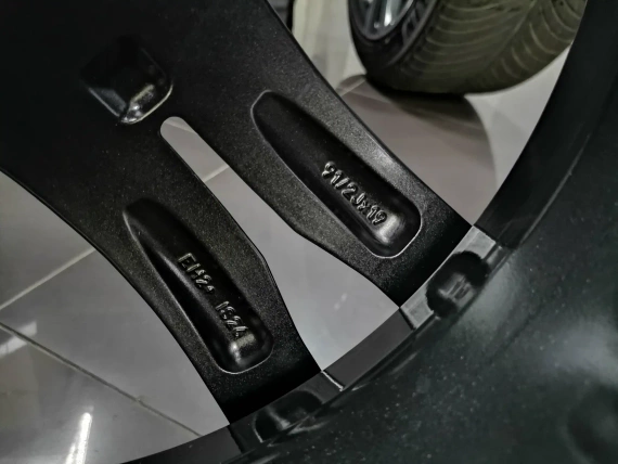 19 Zoll BMW Felgen Stil M812 Reifen Sensoren BMW M5 F90 M8 F91 F92 F93