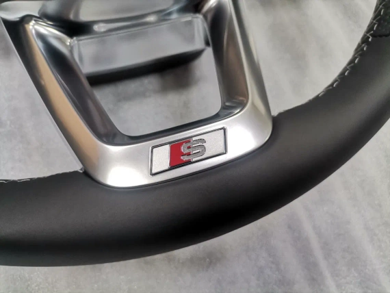 Nowy 8Y0419091N OE S Line AUDI kierownica A1 A3 Q3