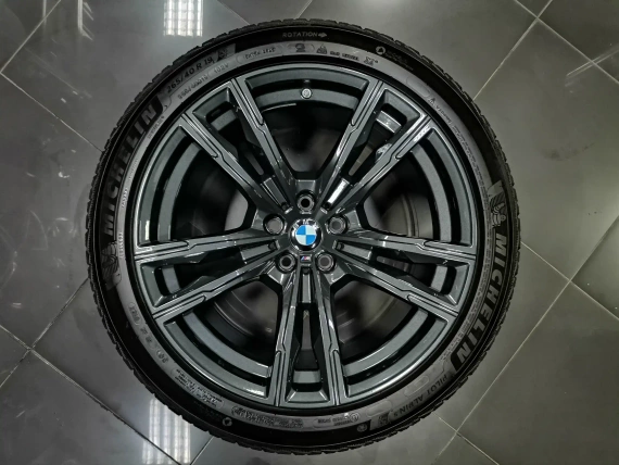 19 Zoll neue BMW Räder im Stil M812, Reifen, Sensoren, BMW M5 F90 M8 F91 F92 F93